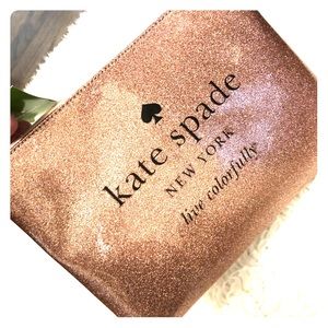 Beautiful 👛 💕🌸 brand new !!